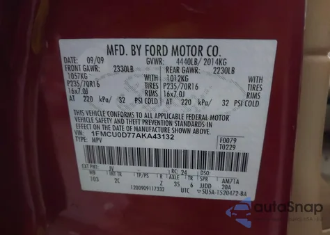 2010 Ford Escape Xlt z USA, uszkodzony, nr VIN 1FMCU0D77AKA43132